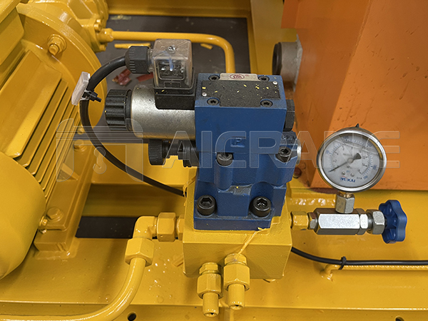 Hydraulic Valve