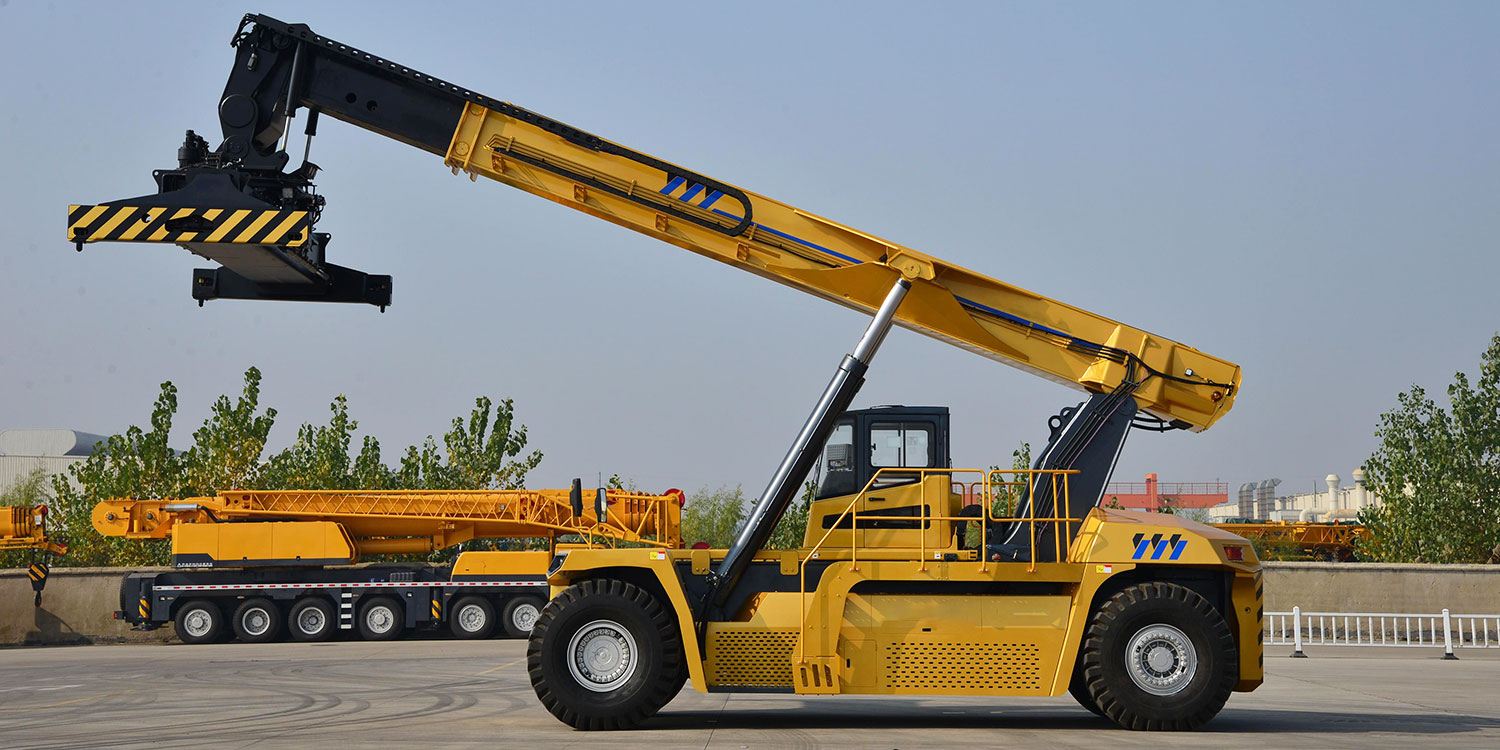 Container Reach Stacker for Railway