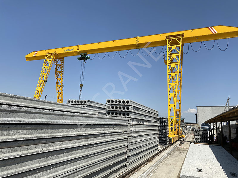 Single Girder Gantry Crane in Precast Yard