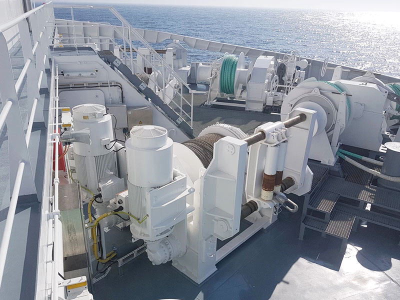 Mooring Winch for Ships