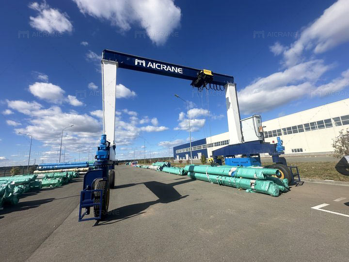 Rubber Tyred Gantry Crane in Russia