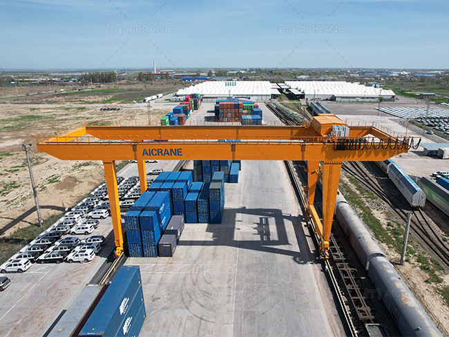 Double Cantilever Gantry Crane for Container Handling