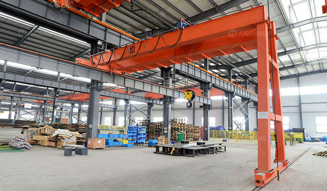 semi gantry crane for light to medium lifting