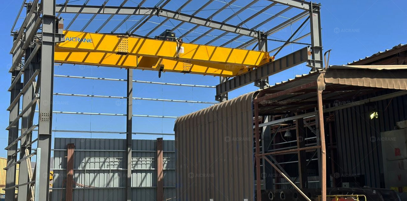 32 Ton EOT Crane for Mining Equipment Maintenance in Chile