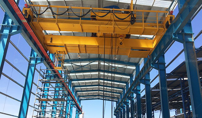 50 ton bridge crane used in manufacturing industry in Chile