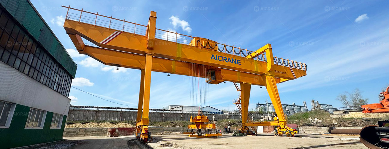 Slewing Gantry Crane