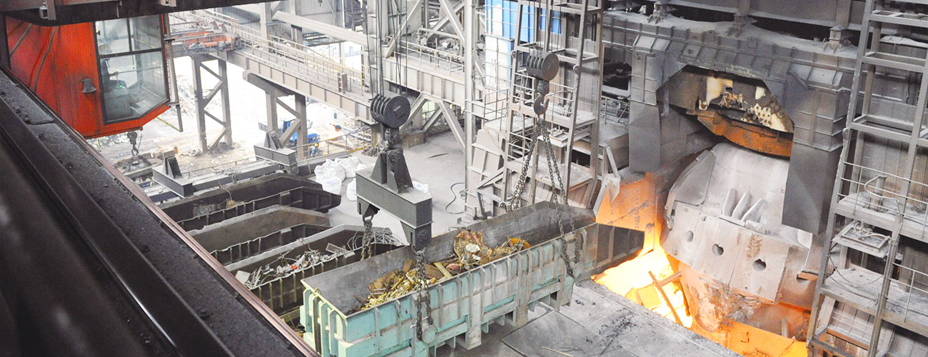 Charging Cranes in Steelmaking