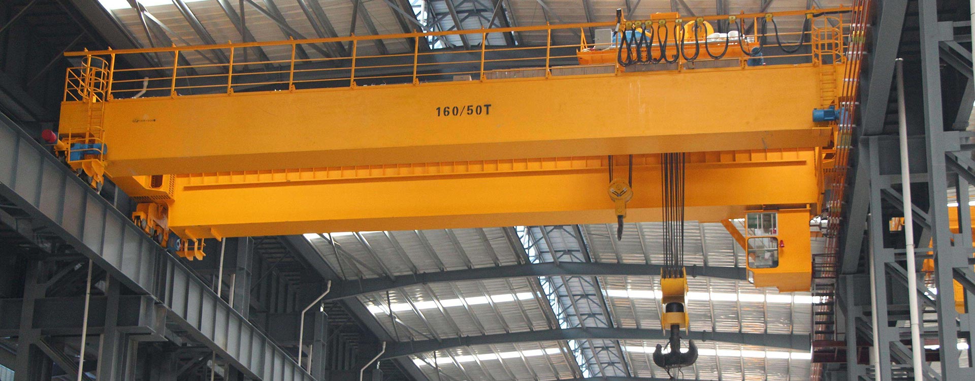 Large Overhead Bridge Crane