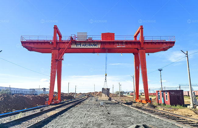 12 Ton Gantry Crane for Railway Cargo Handling in Kazakhstan