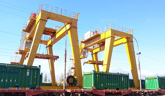 60 Ton Gantry Cranes for Railway Container Handling in Chile