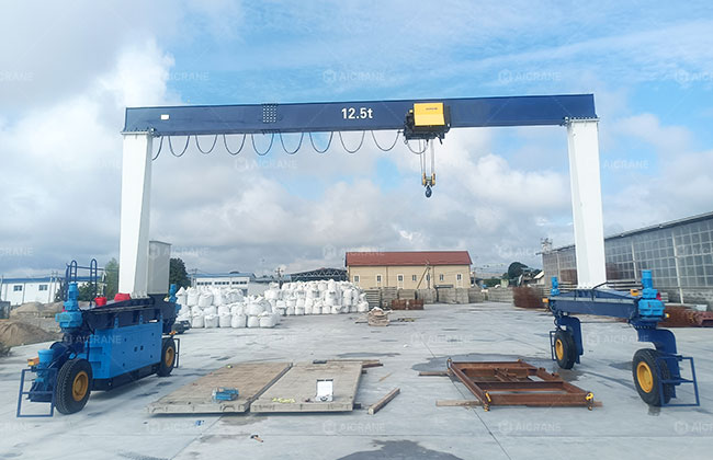 Rubber Tyred 12.5 Ton Gantry Crane for Precast Slab Handling in Russia