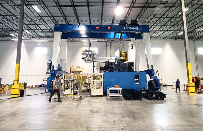 Rubber Tyred Crane in Steel Structure Warehouse