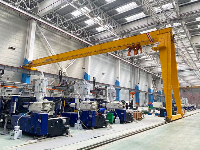 20+10 Ton Single Beam Semi Gantry For Injection Molding Workshop In Uzbekistan