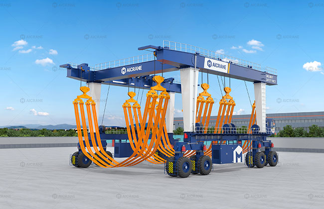 boat lift crane in UAE