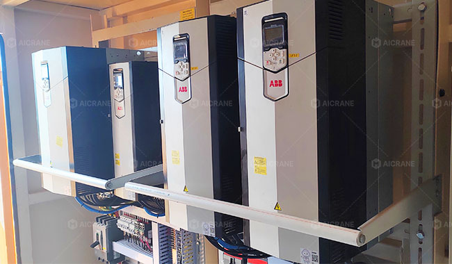 Advanced Electrical Control System for Gantry Crane