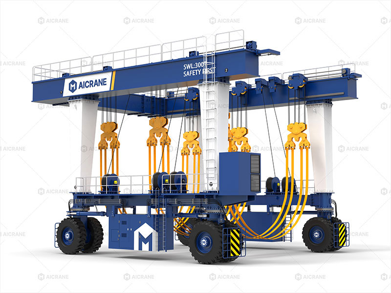 100-400 ton travel lift used for medium-sized vessel handling