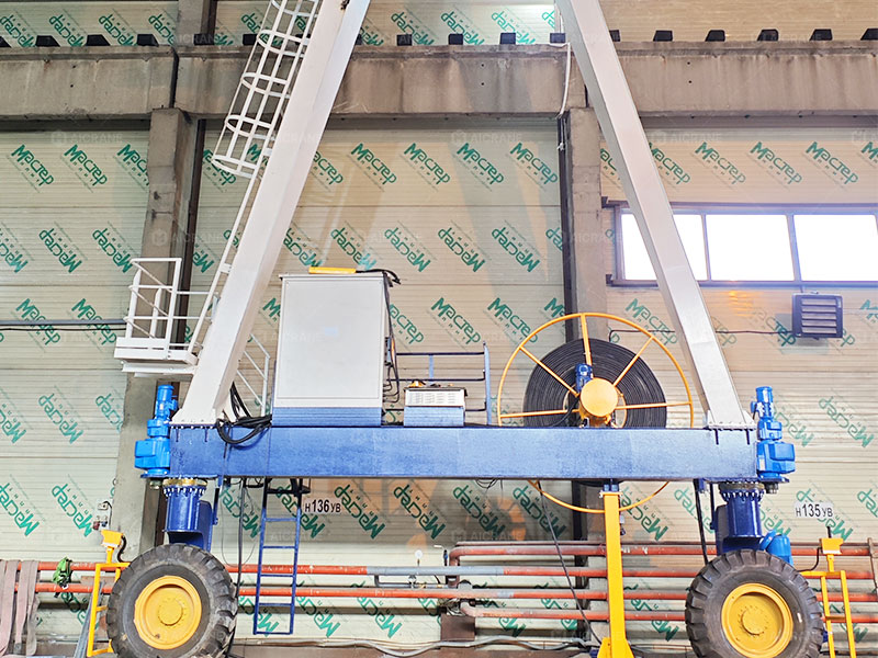 cable reel powered rubber tyred crane for Russian client