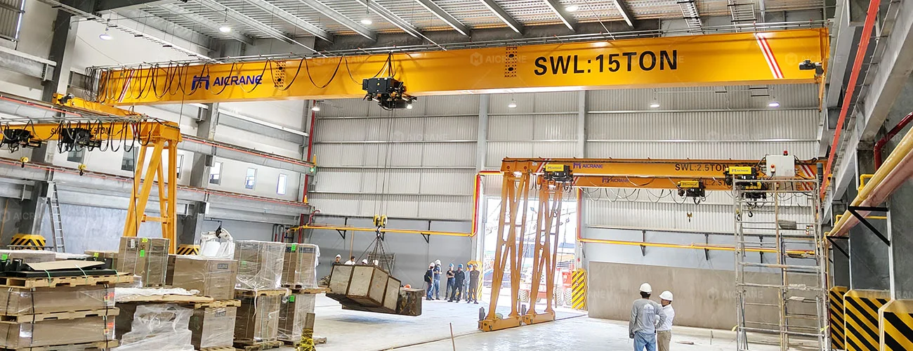 15 ton light duty overhead crane installed in Mexico ship maintenance workshop
