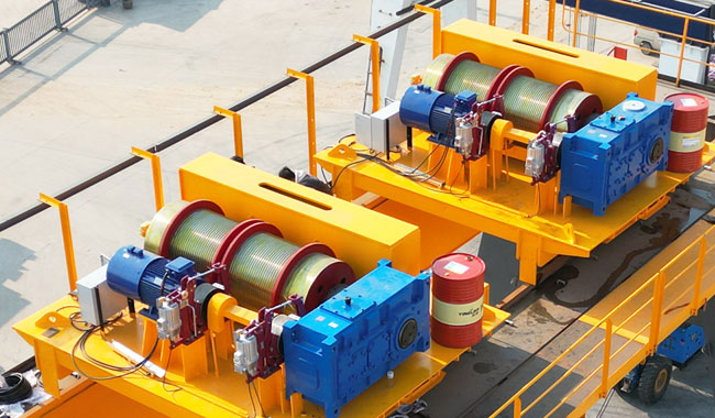 RTG crane hoisting trolley with dual brake system