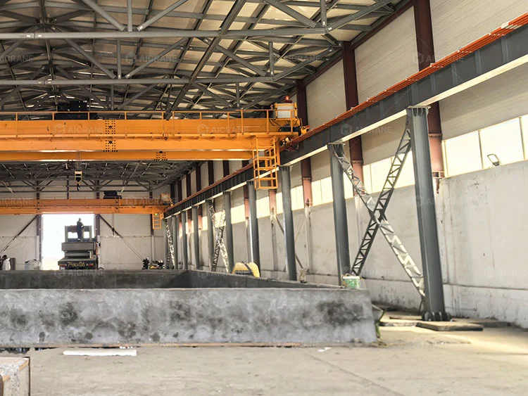 Independent runway structure for 25 ton double girder workshop cranes