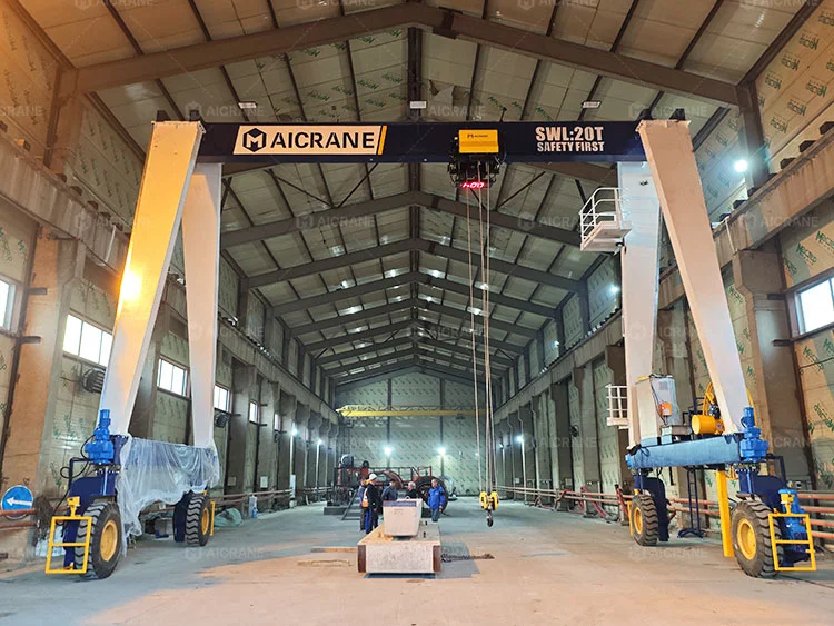 Rubber tyred crane for flexible workshop material handling