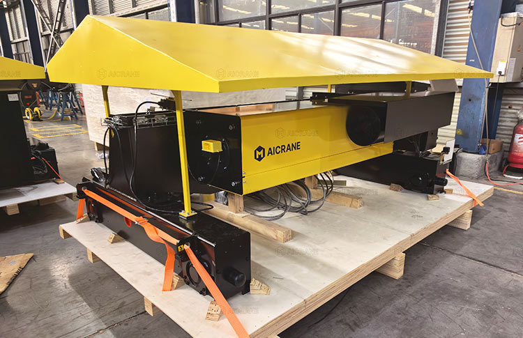 Weather protection cover for gantry crane trolley mechanism in outdoor applications