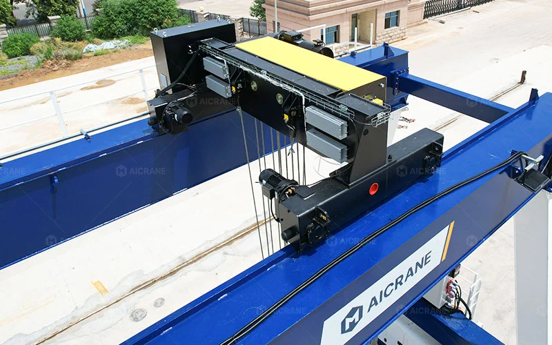 MGT hoisting and trolley configurations for different lifting requirements
