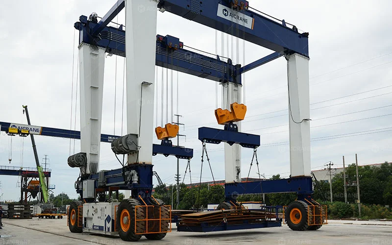 YTL hydraulic rubber tyred gantry crane lifting heavy components